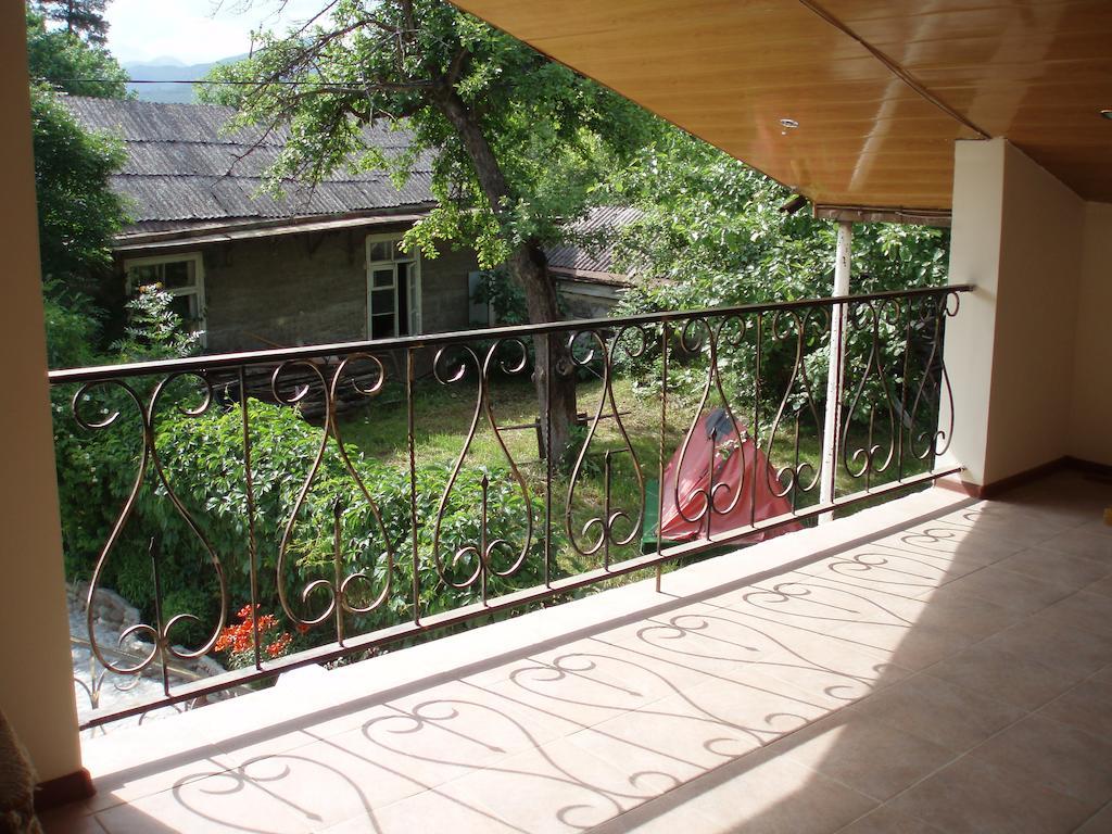 Nina B&B Dilijan Bagian luar foto